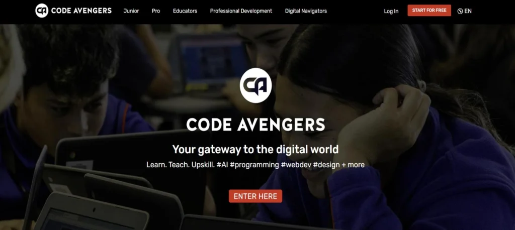 سایت Code Avengers برای آموزش کدنویسی